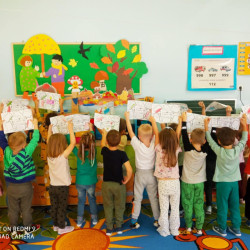 Realizacja projektu „Odkrywamy Polskę z Polinką”.