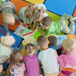 Realizacja projektu „Odkrywamy Polskę z Polinką”.